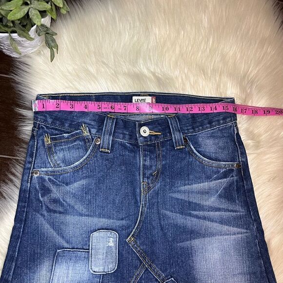 Levi’s asymmetrical vent distressed/patch works denim skirt sz 3 - Picture 5 of 7
